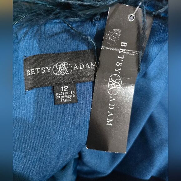 Betsy & Adam A5909 Velvet Feather Trim Ruched Dress NWT SZ 12 Blue - Picture 4 of 4